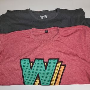 2 XXL T-Shirts Weezer and Kitties Shirt